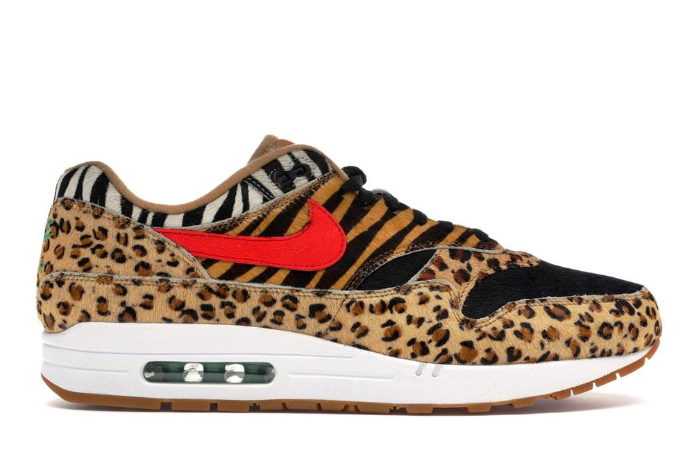 Classic Sneakers in Wheat/Sport Red-Bison-Classic Green - AQ0928-700